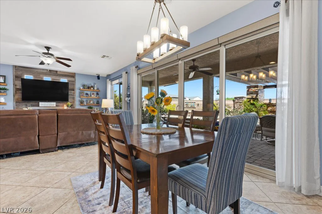 6982 Hopi Summit, Las Vegas, NV 89149
