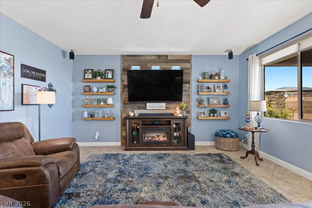 6982 Hopi Summit, Las Vegas, NV 89149