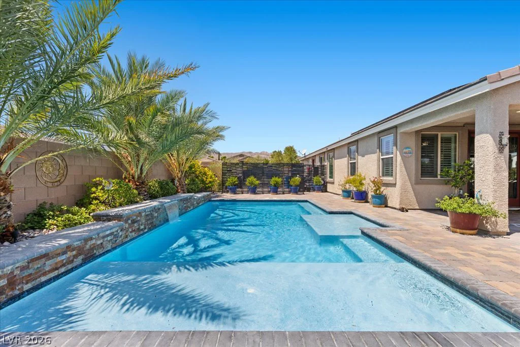 6982 Hopi Summit, Las Vegas, NV 89149