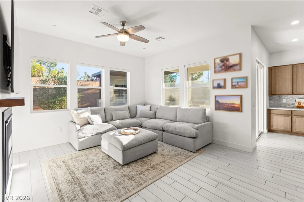 9999 Skye Gazer, Las Vegas, NV 89166