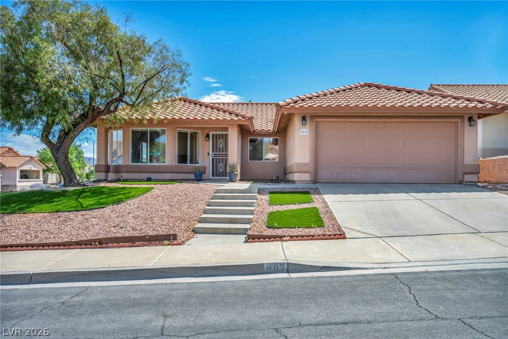 902 Big Horn, Henderson, NV 89002