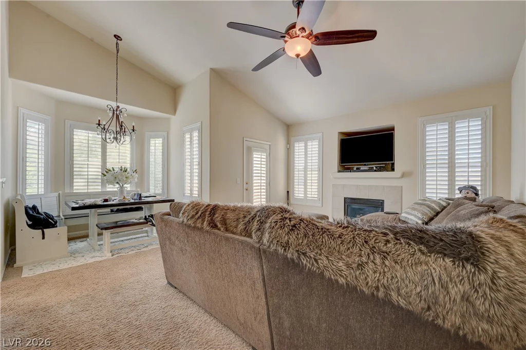 10001 Peace, Las Vegas, NV 89147