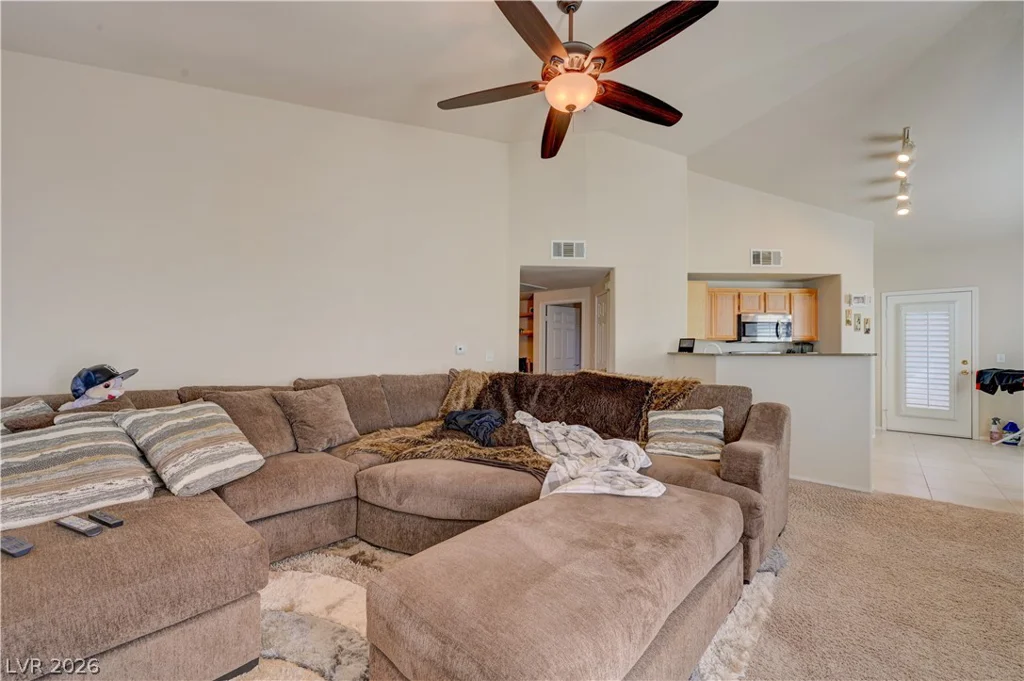 10001 Peace, Las Vegas, NV 89147