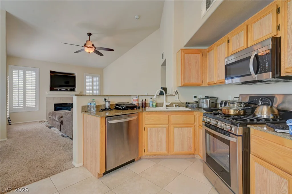 10001 Peace, Las Vegas, NV 89147