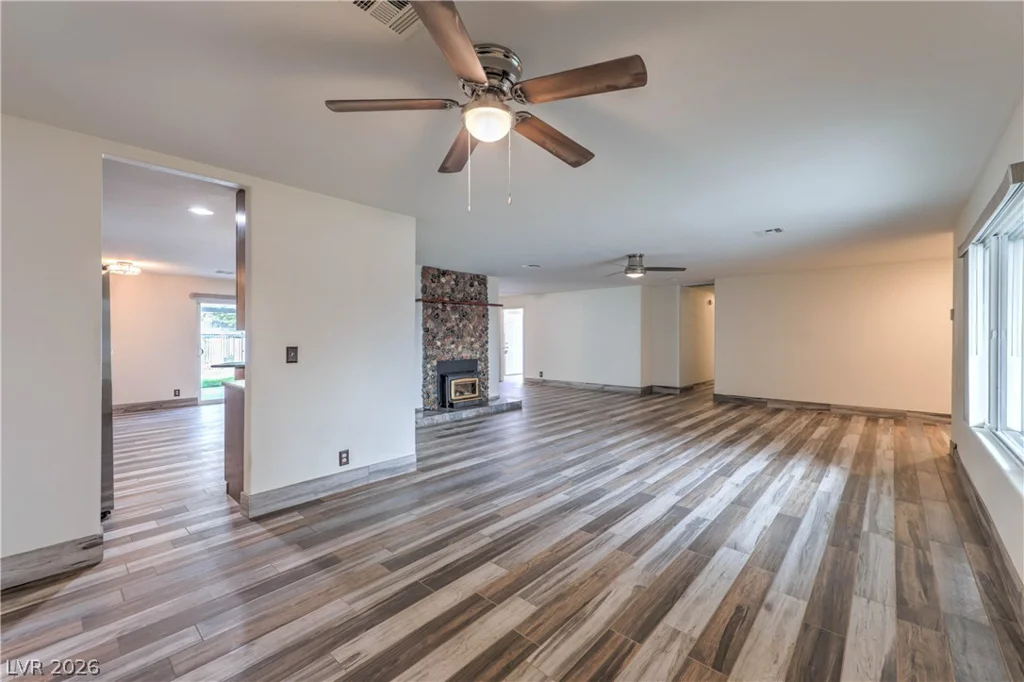 5854 Alfred, Las Vegas, NV 89108