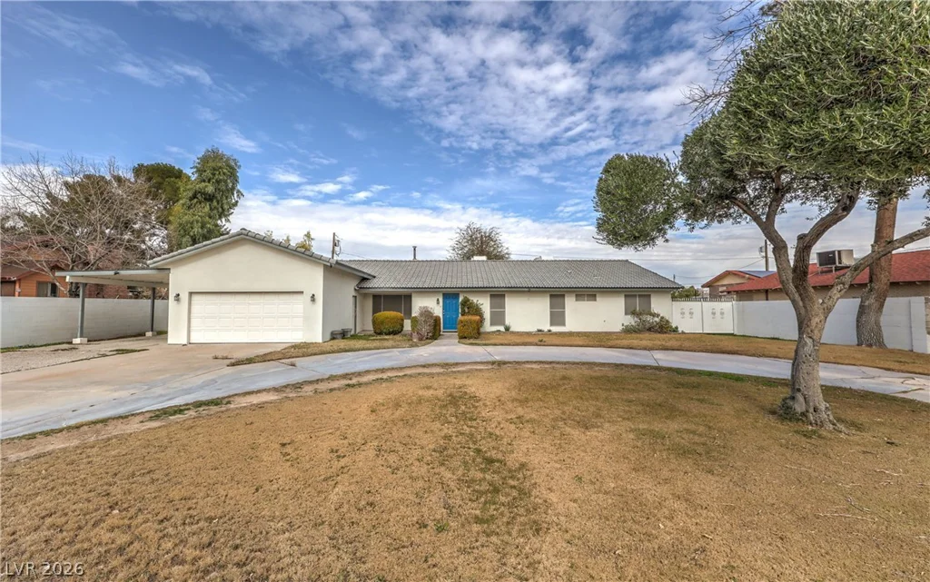 5854 Alfred, Las Vegas, NV 89108