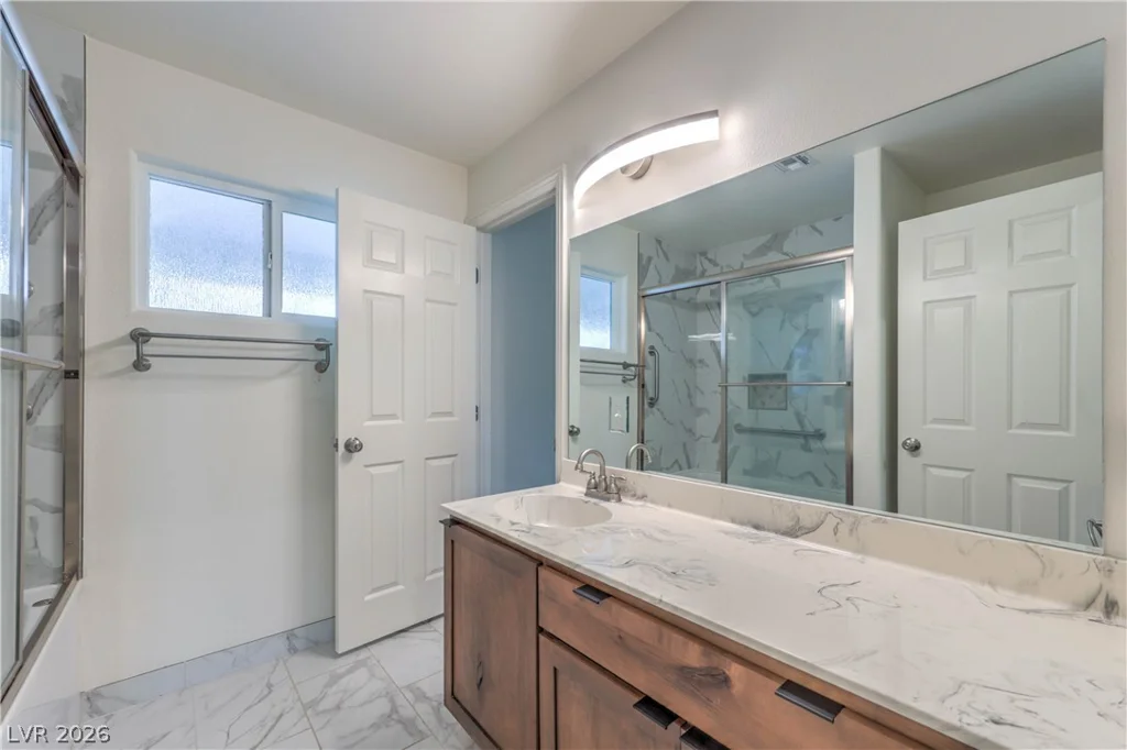 5854 Alfred, Las Vegas, NV 89108