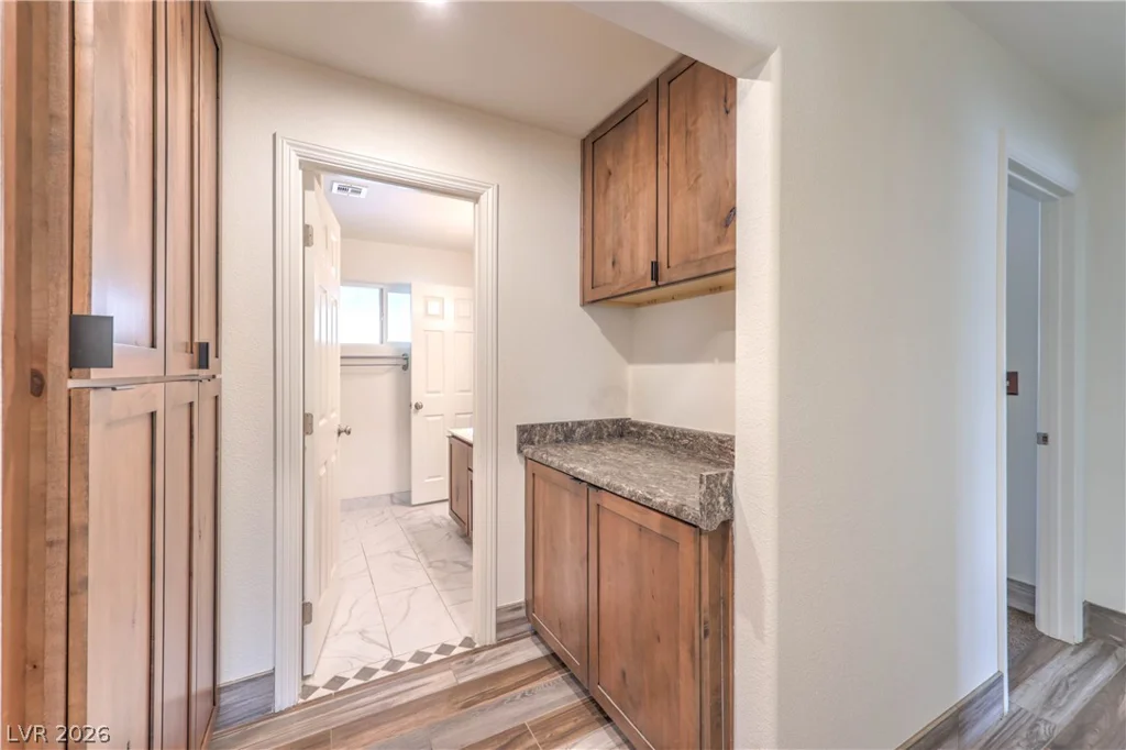 5854 Alfred, Las Vegas, NV 89108
