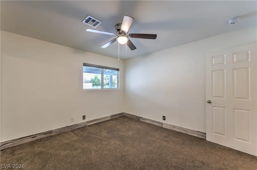 5854 Alfred, Las Vegas, NV 89108