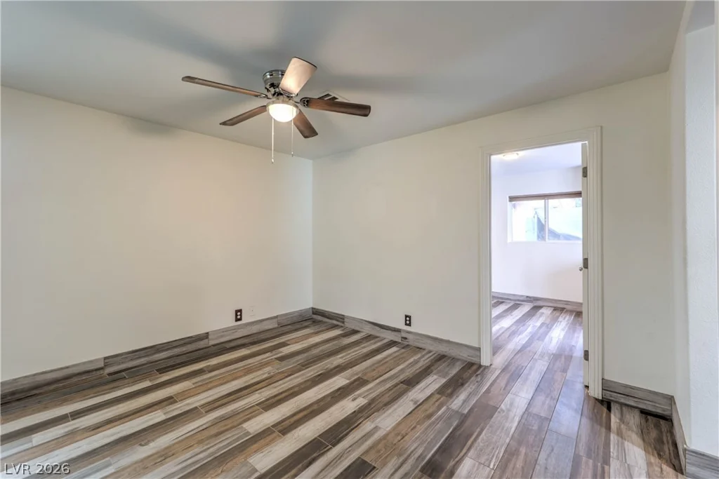 5854 Alfred, Las Vegas, NV 89108