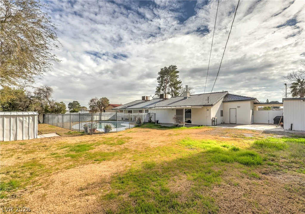 5854 Alfred, Las Vegas, NV 89108