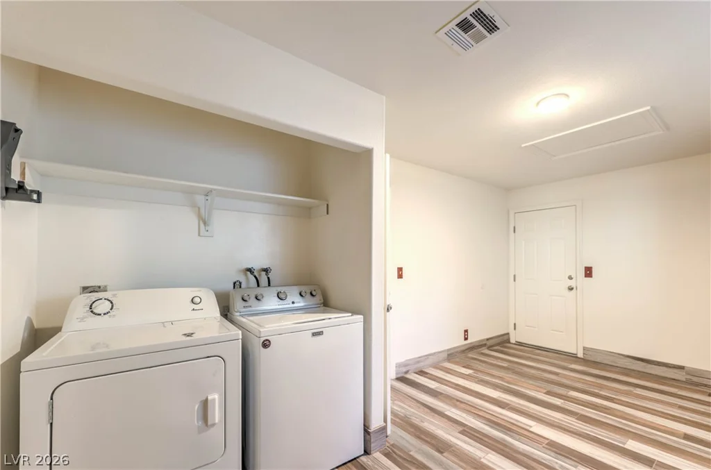 5854 Alfred, Las Vegas, NV 89108