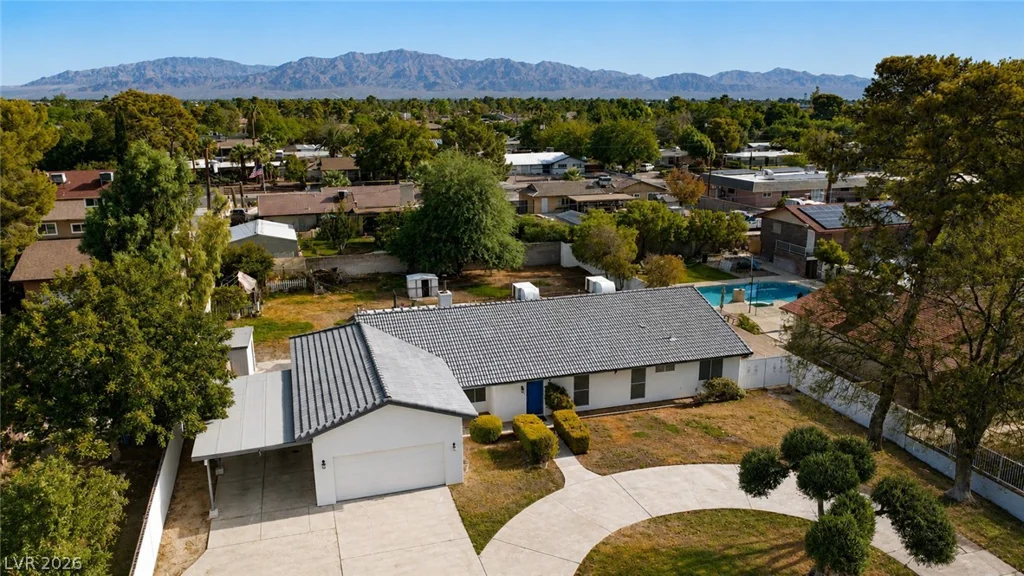 5854 Alfred, Las Vegas, NV 89108