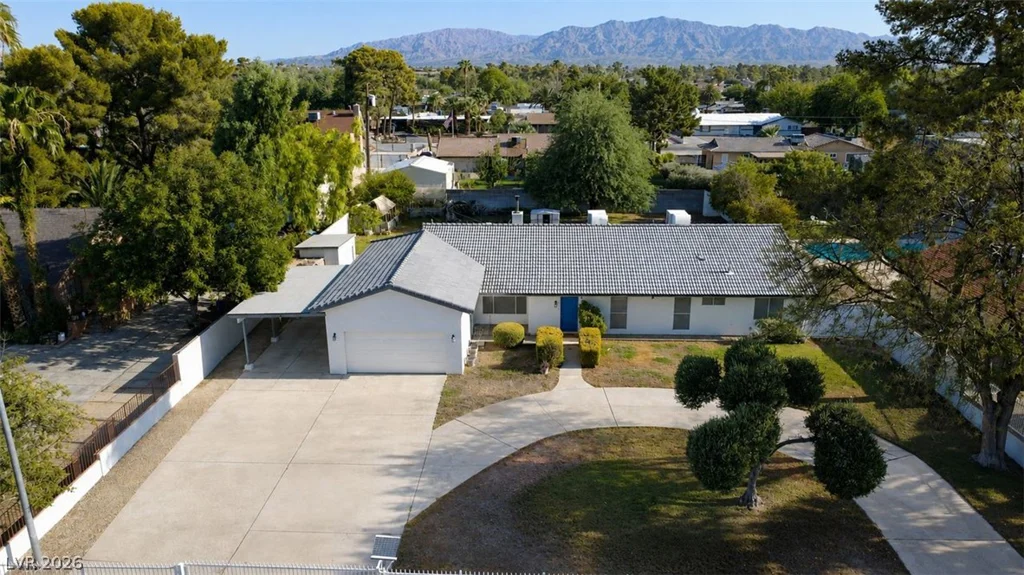 5854 Alfred, Las Vegas, NV 89108