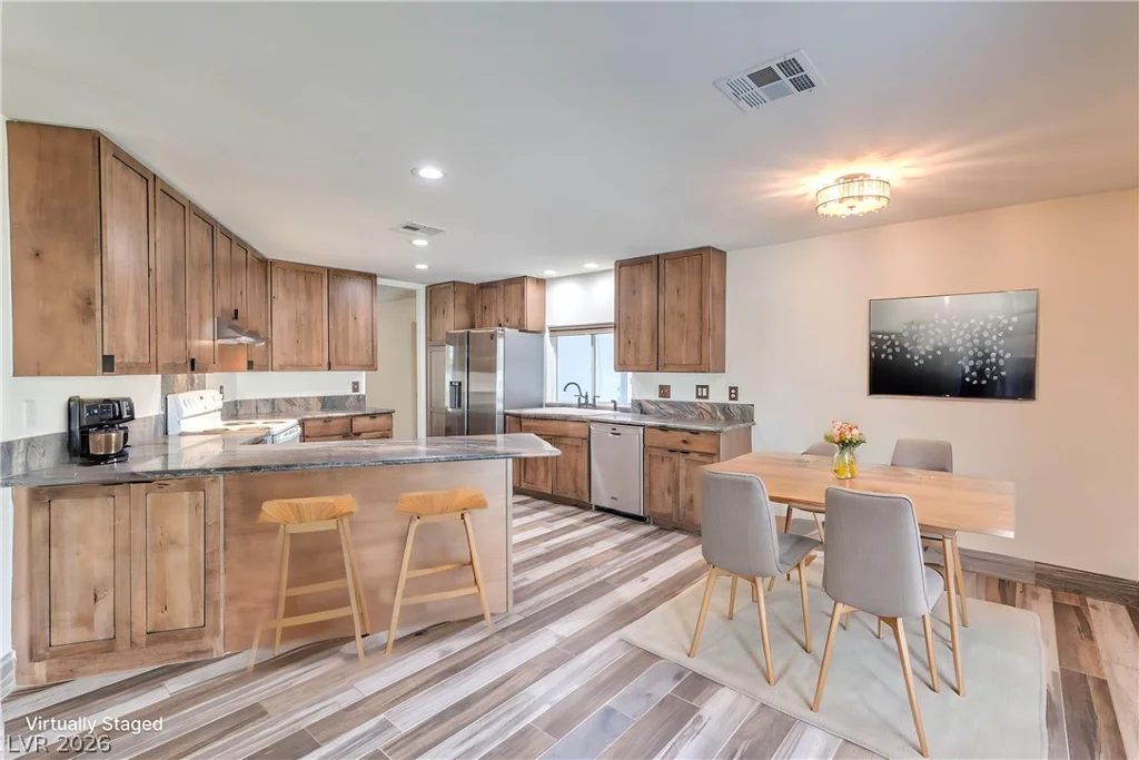5854 Alfred, Las Vegas, NV 89108