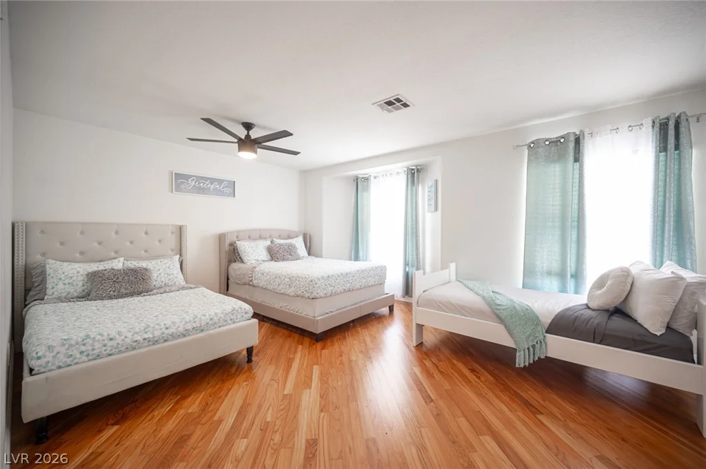 3413 Delhi, North Las Vegas, NV 89032
