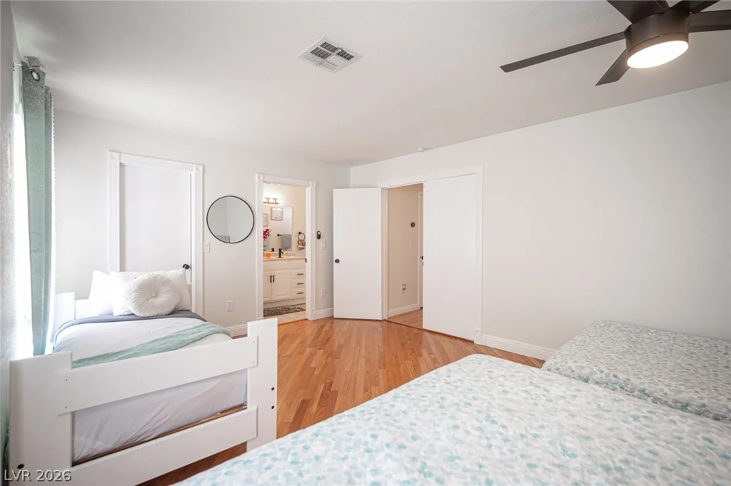 3413 Delhi, North Las Vegas, NV 89032