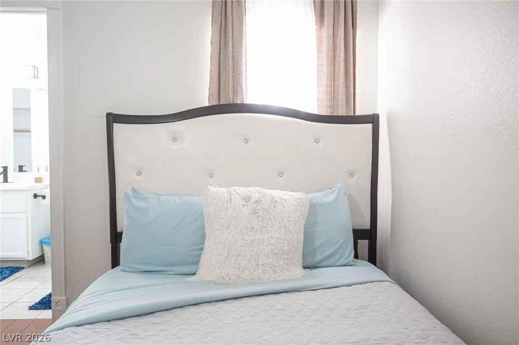 3413 Delhi, North Las Vegas, NV 89032