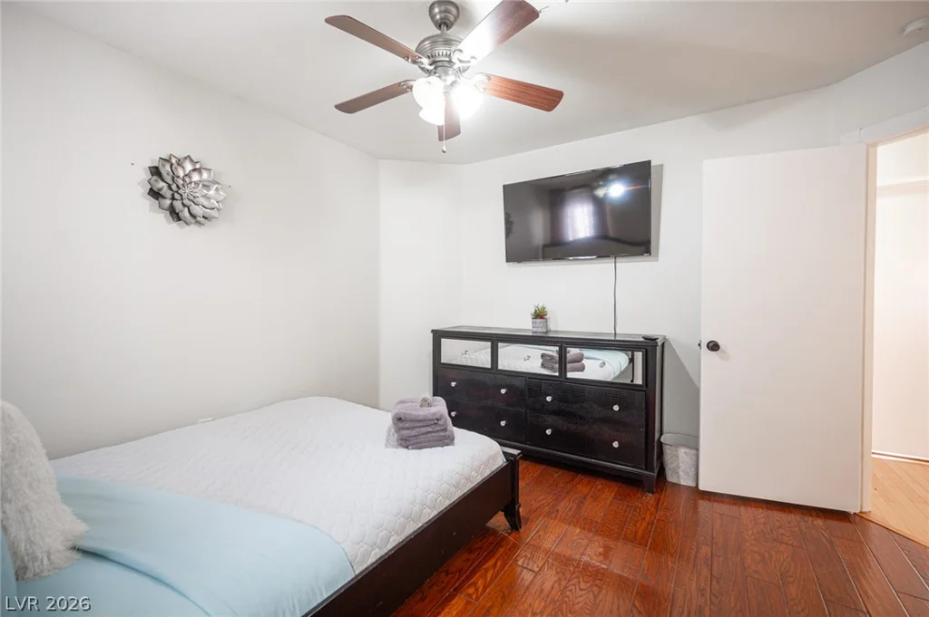 3413 Delhi, North Las Vegas, NV 89032