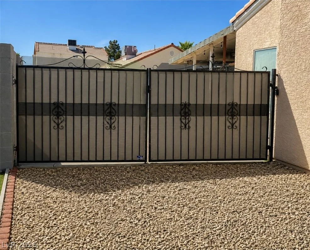 3413 Delhi, North Las Vegas, NV 89032