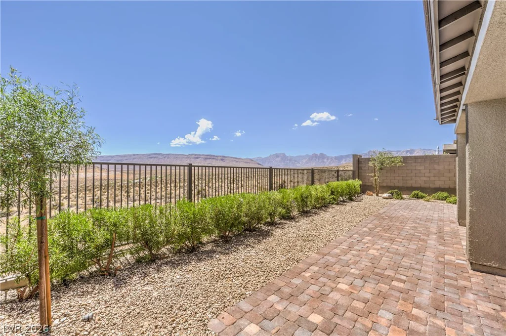 12457 Heritage Bend, Las Vegas, NV 89138