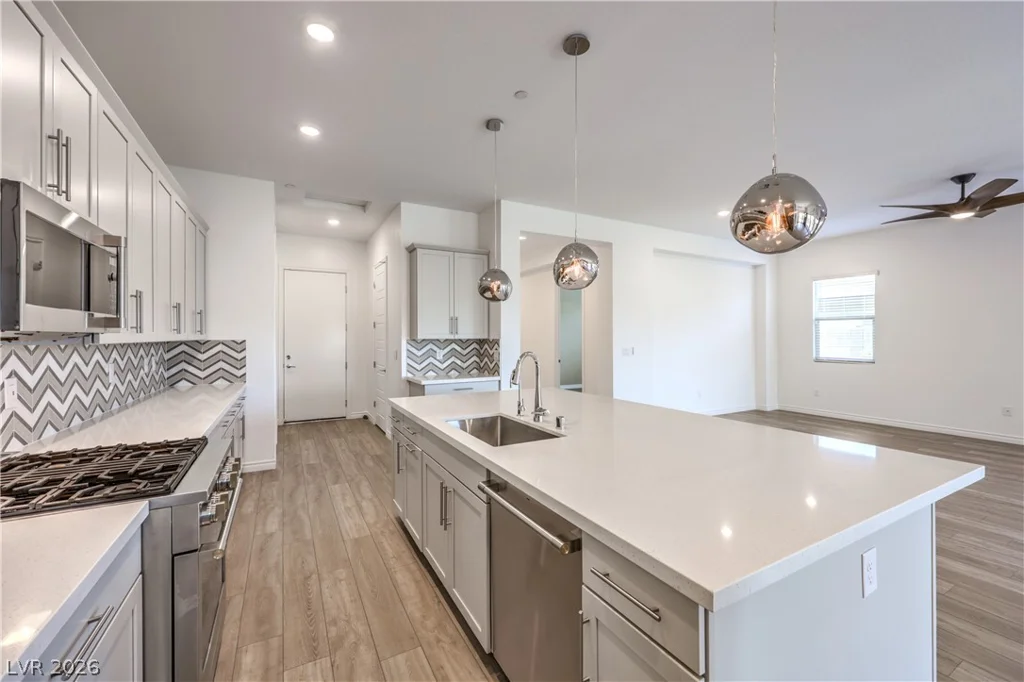 12457 Heritage Bend, Las Vegas, NV 89138