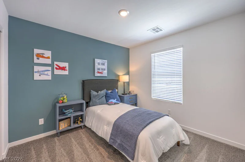 973 Desert Spruce, Las Vegas, NV 89107