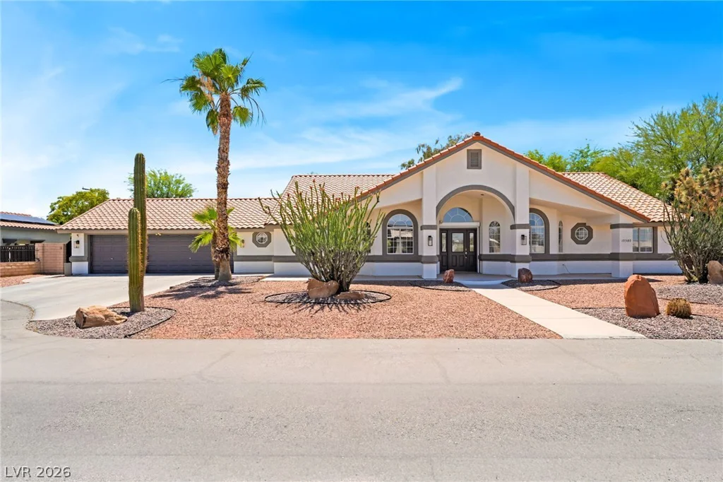 10380 Gilespie, Las Vegas, NV 89183