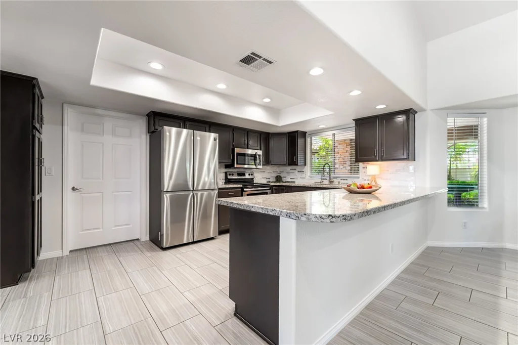 10380 Gilespie, Las Vegas, NV 89183