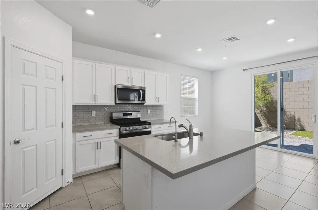 10920 Oregano, Las Vegas, NV 89166