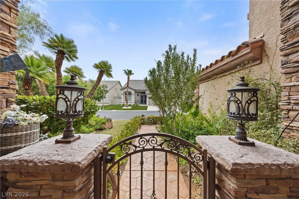 36 Misty Springs, Las Vegas, NV 89148
