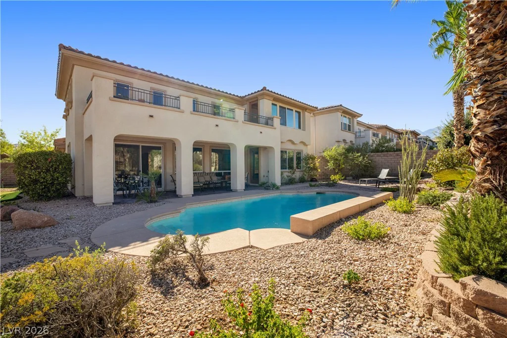 926 Loma Bonita, Las Vegas, NV 89138
