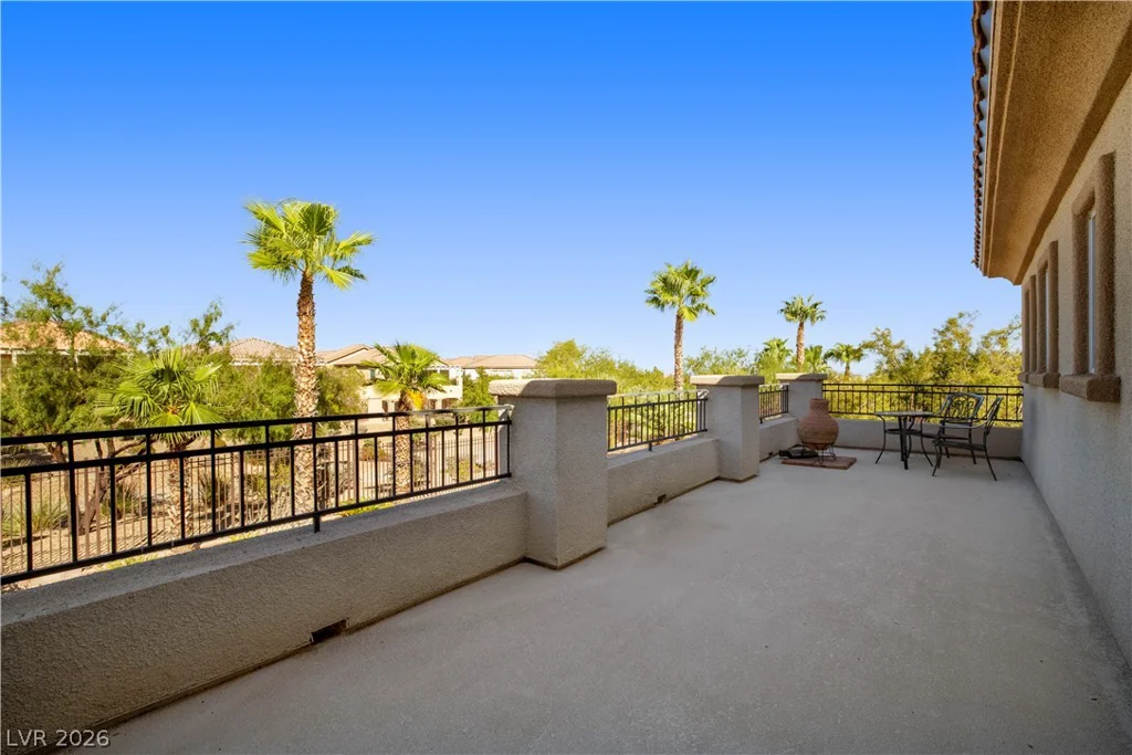 926 Loma Bonita, Las Vegas, NV 89138