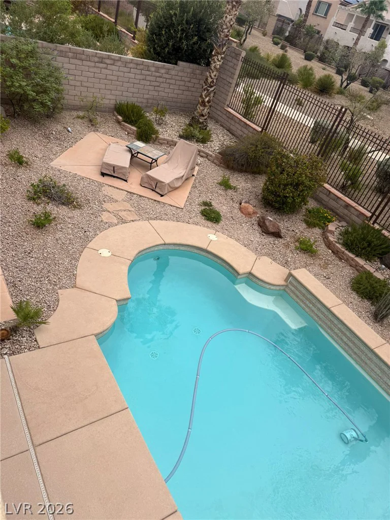 926 Loma Bonita, Las Vegas, NV 89138