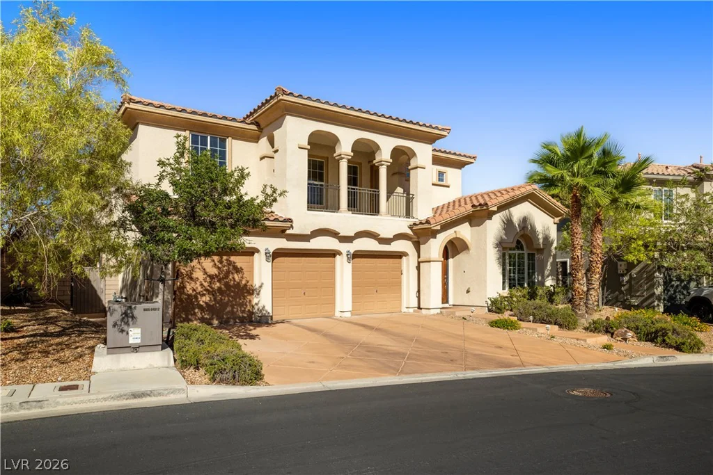 926 Loma Bonita, Las Vegas, NV 89138