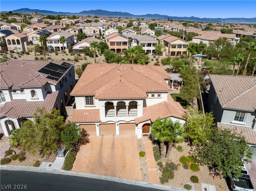 926 Loma Bonita, Las Vegas, NV 89138