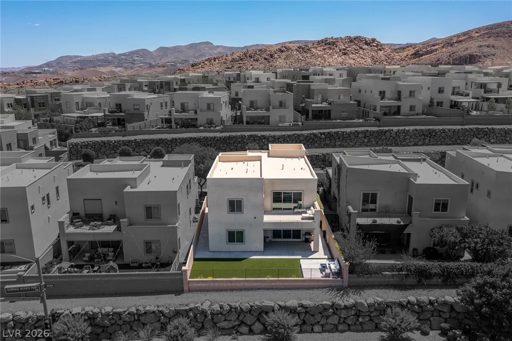 767 Glowing Horizon, Henderson, NV 89052