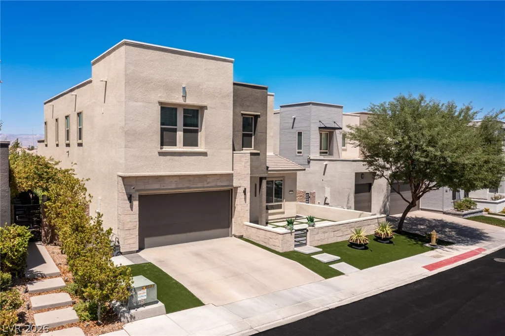 767 Glowing Horizon, Henderson, NV 89052