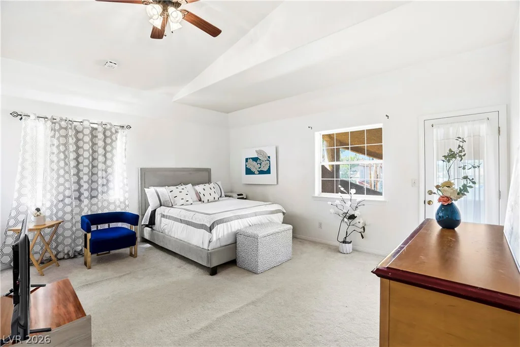 26 Princeville, Las Vegas, NV 89113
