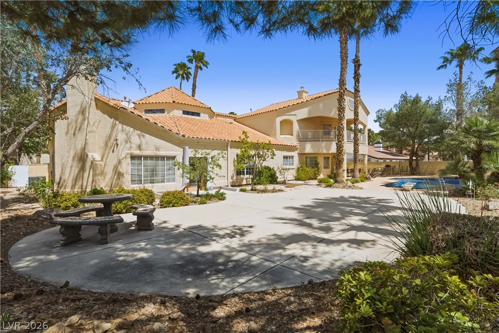 26 Princeville, Las Vegas, NV 89113