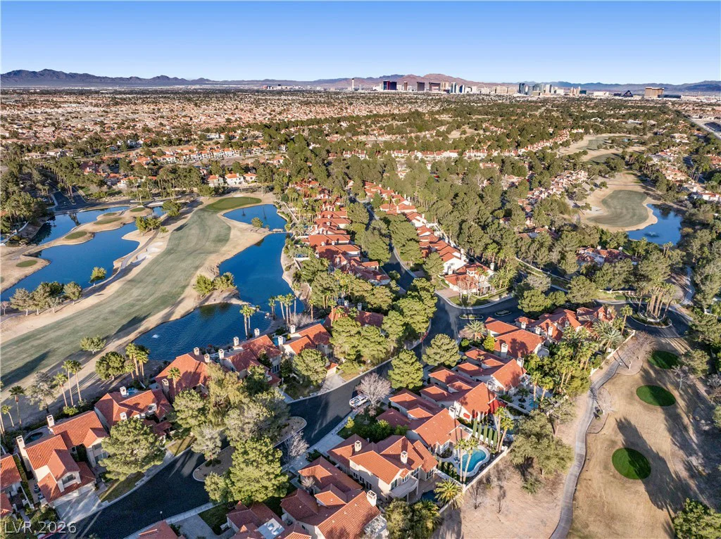 26 Princeville, Las Vegas, NV 89113
