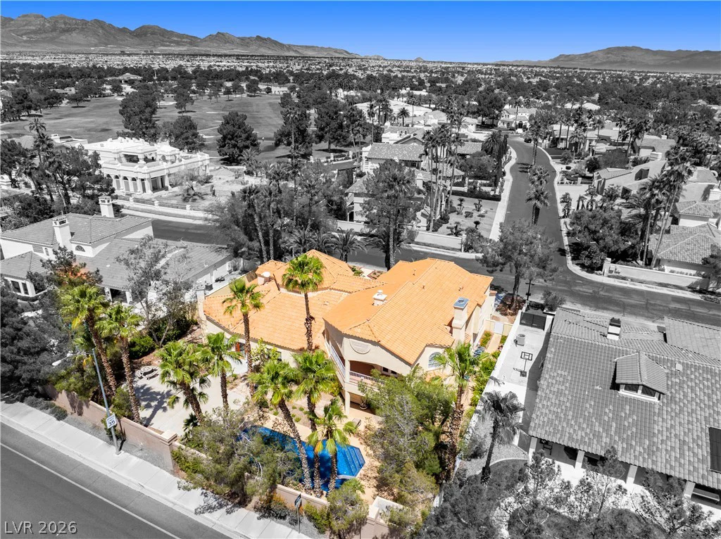 26 Princeville, Las Vegas, NV 89113
