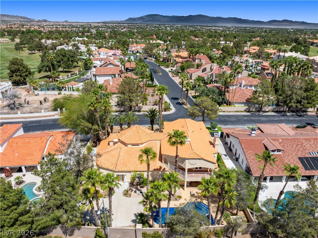26 Princeville, Las Vegas, NV 89113