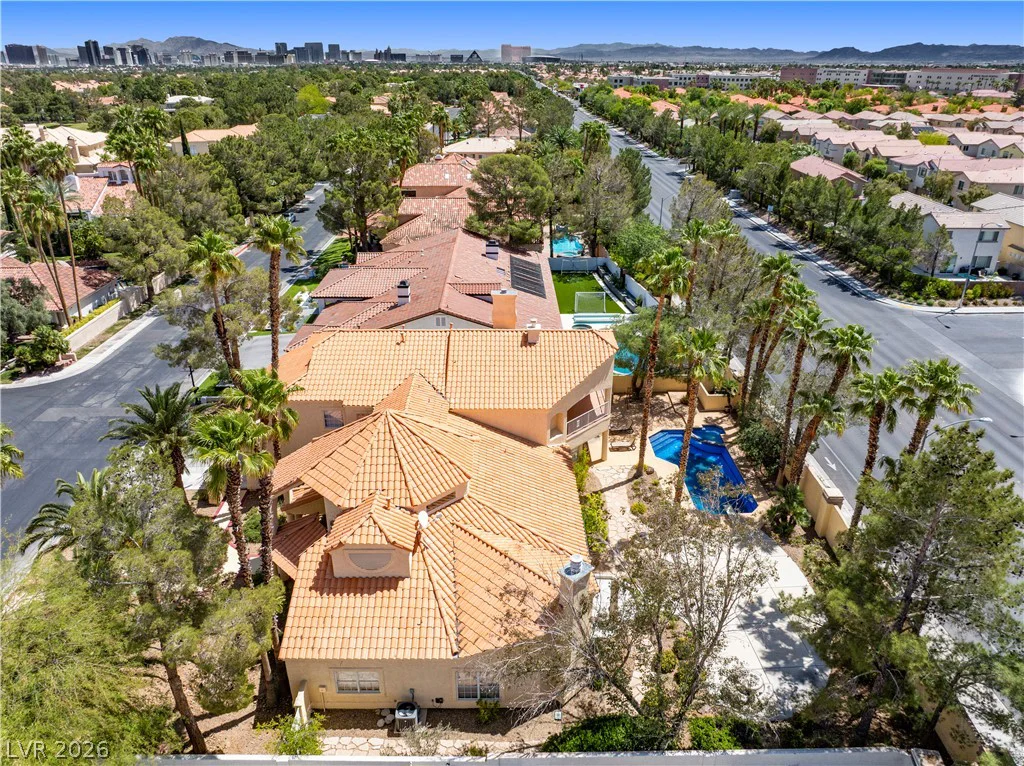 26 Princeville, Las Vegas, NV 89113