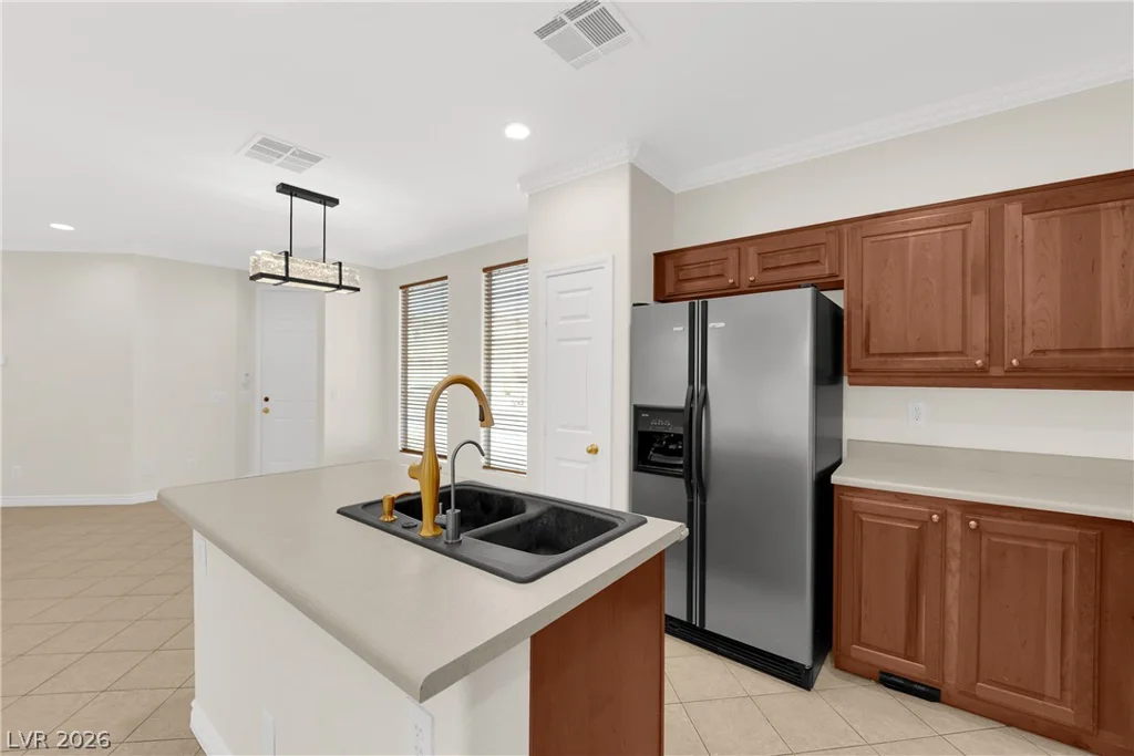 3628 Surfboard, Las Vegas, NV 89147