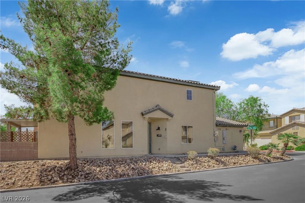 3628 Surfboard, Las Vegas, NV 89147