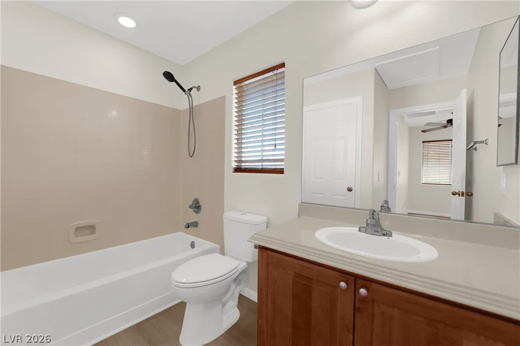 3628 Surfboard, Las Vegas, NV 89147