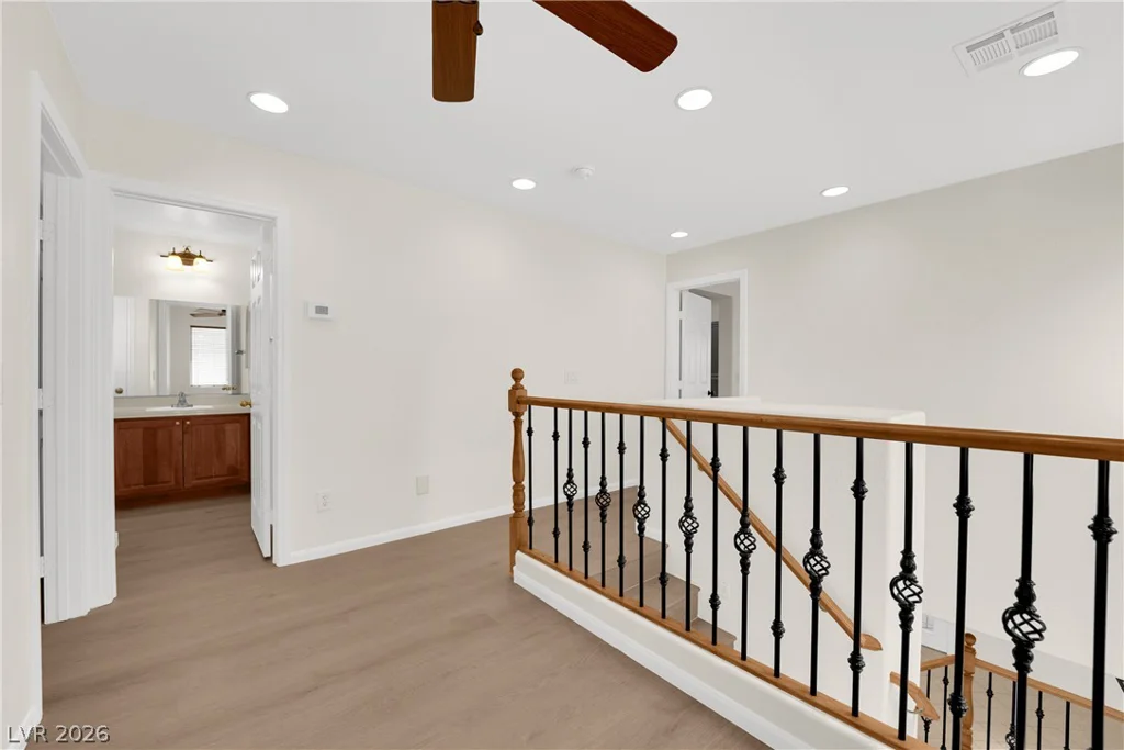 3628 Surfboard, Las Vegas, NV 89147