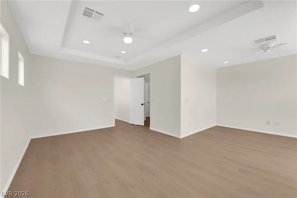 3628 Surfboard, Las Vegas, NV 89147