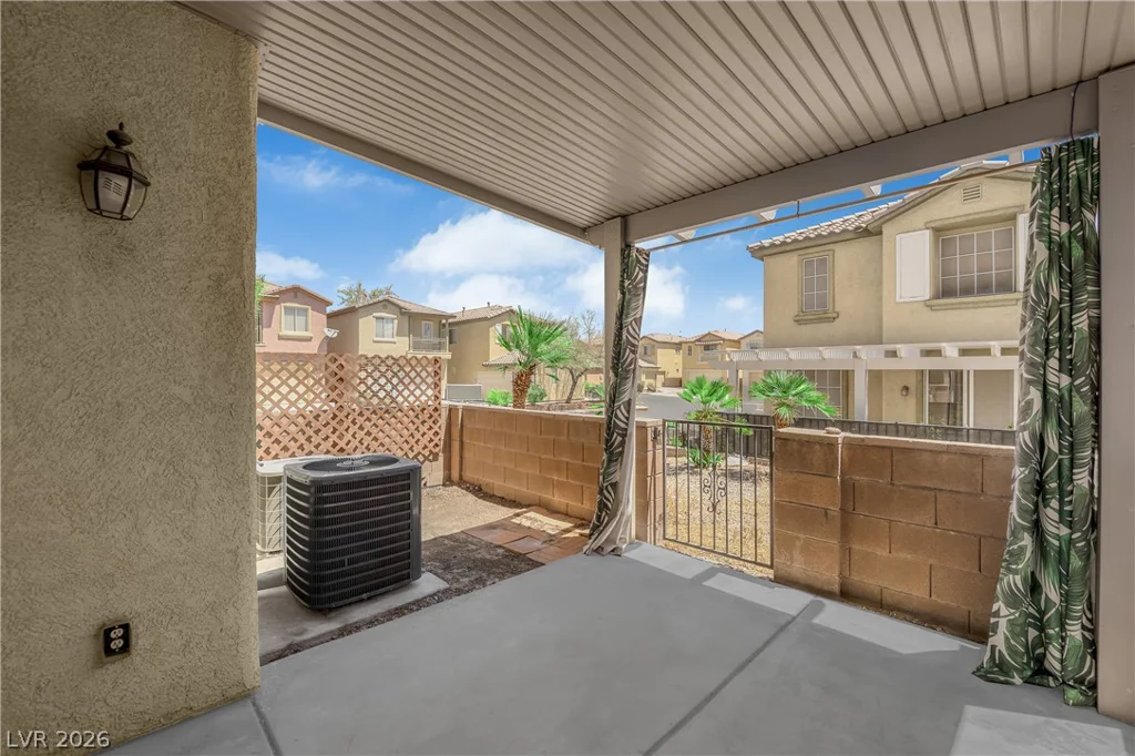 3628 Surfboard, Las Vegas, NV 89147